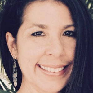 Meet your Posher, Dina